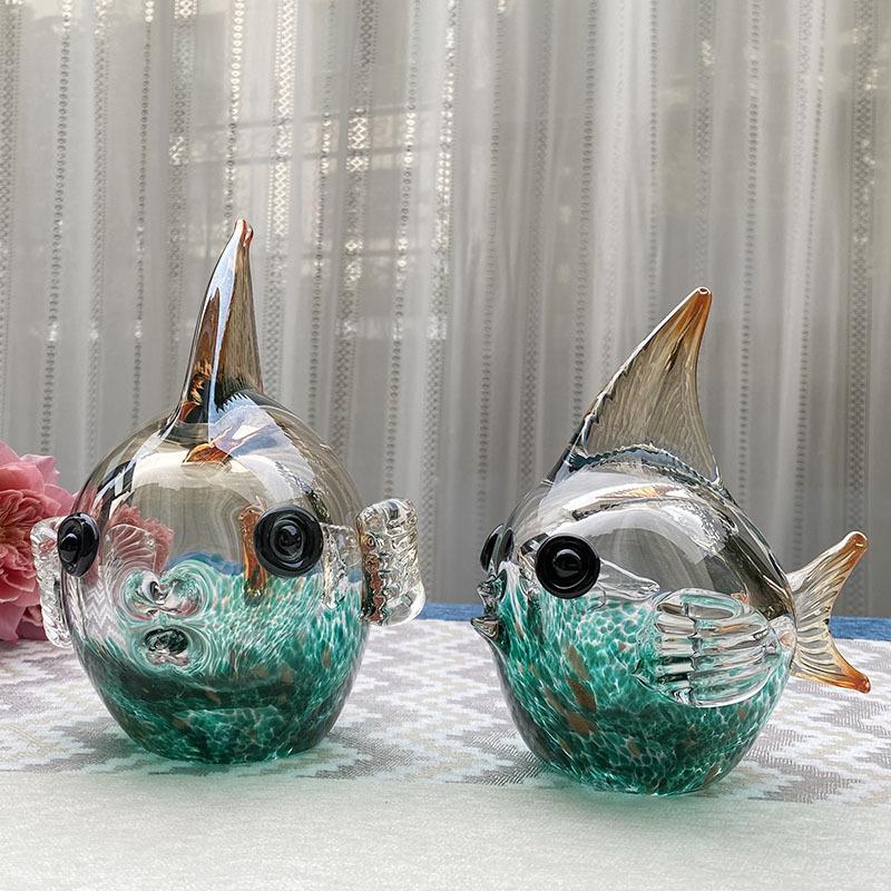 Light Luxury Crystal Glass Fish Figurine, Minimalist Home Decor Ornament for Living Room Bedroom, Office Display Art Piece