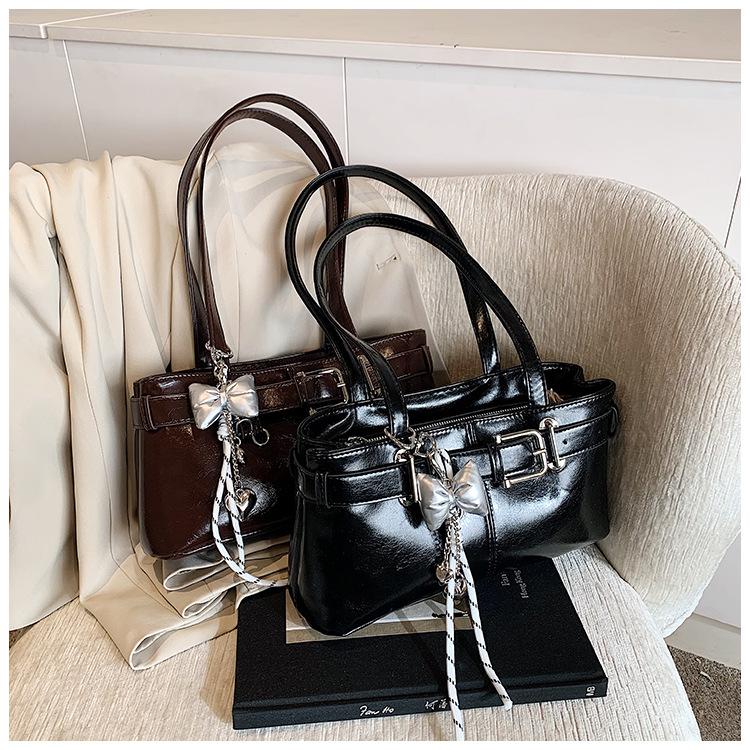 Belt Buckle Design Shoulder Satchels Bag For Women 2025 New In Luxury Designer Handbags Branded Fashion Totes With Pendant