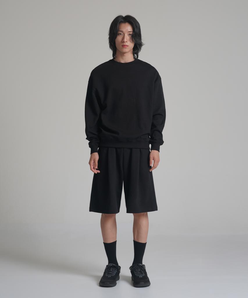 Noming Loose Fit Cropped Easy Sweatshirt - Black