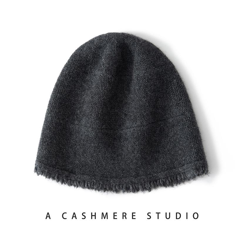 Women's Cashmere Knit Beanie: Solid Color, Versatile Skullcap, Ear Protection, Warm Beggar Wool Hat for Cold Weather.