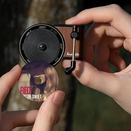 1 Set Car Air Freshener Vintage Record Player Turntable 6/12 Singer Compact Disc Fragrance Tablets Air Vent Mount Auto Aromatherapy Diffuser Ornament