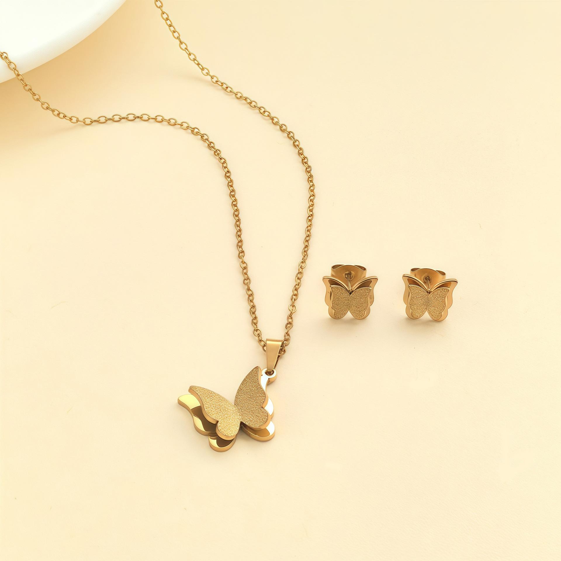 Titanium Steel Heart Necklace and Earring Jewelry Set for Women Butterfly Clavicle Chain INS Style Fashion Accessories