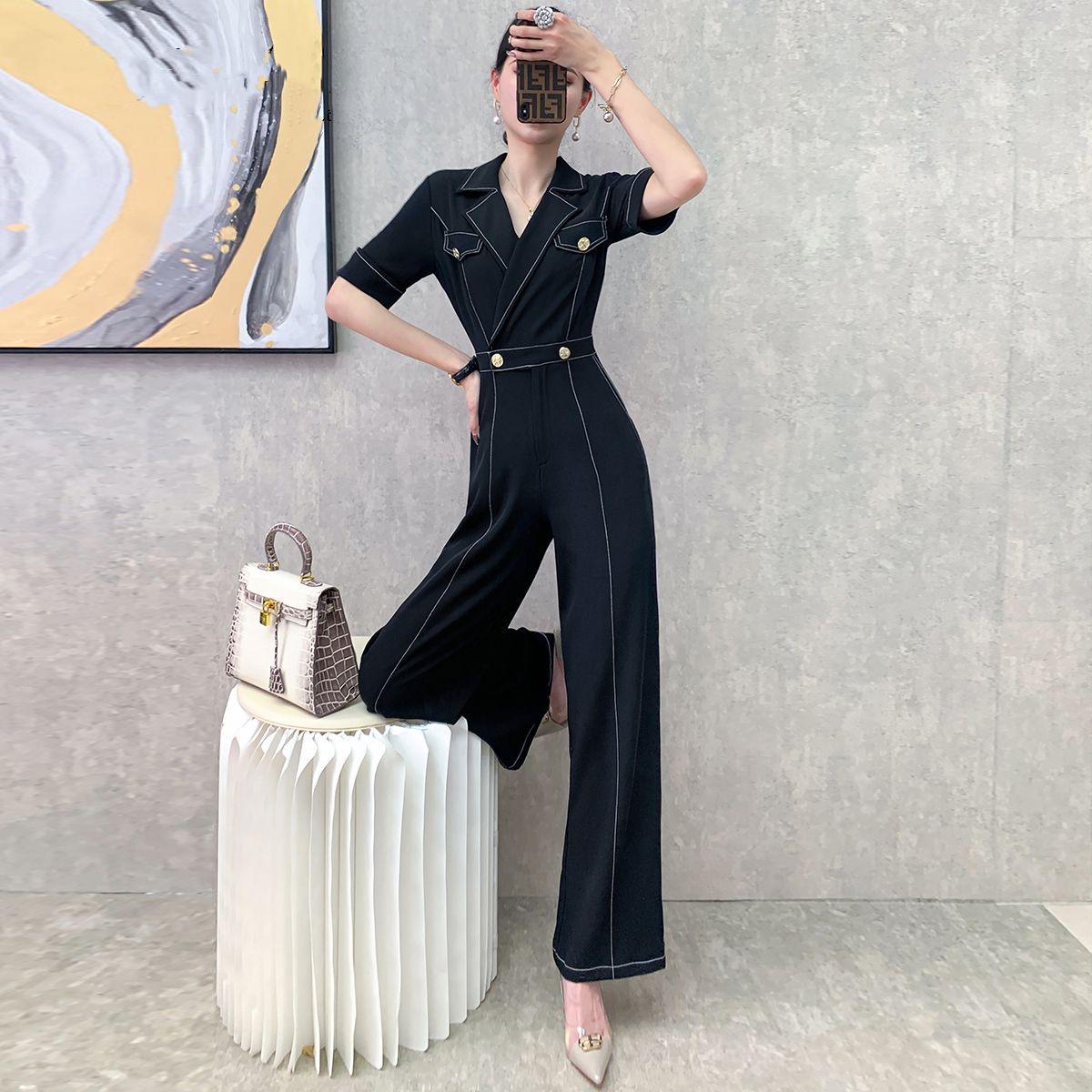 

Elegant Women s Summer 2026 Suit Collar Jumpsuit with Slimming High Waist and Wide Leg Pants S (40-49 kg) чорний