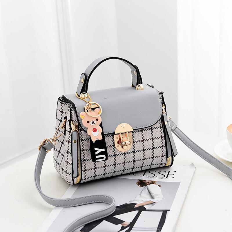 Plaid Handbag Women's Bag 2026 New Korean Version Diagonal Straddle Bag Small Square Bag Fashion Shoulder Bag