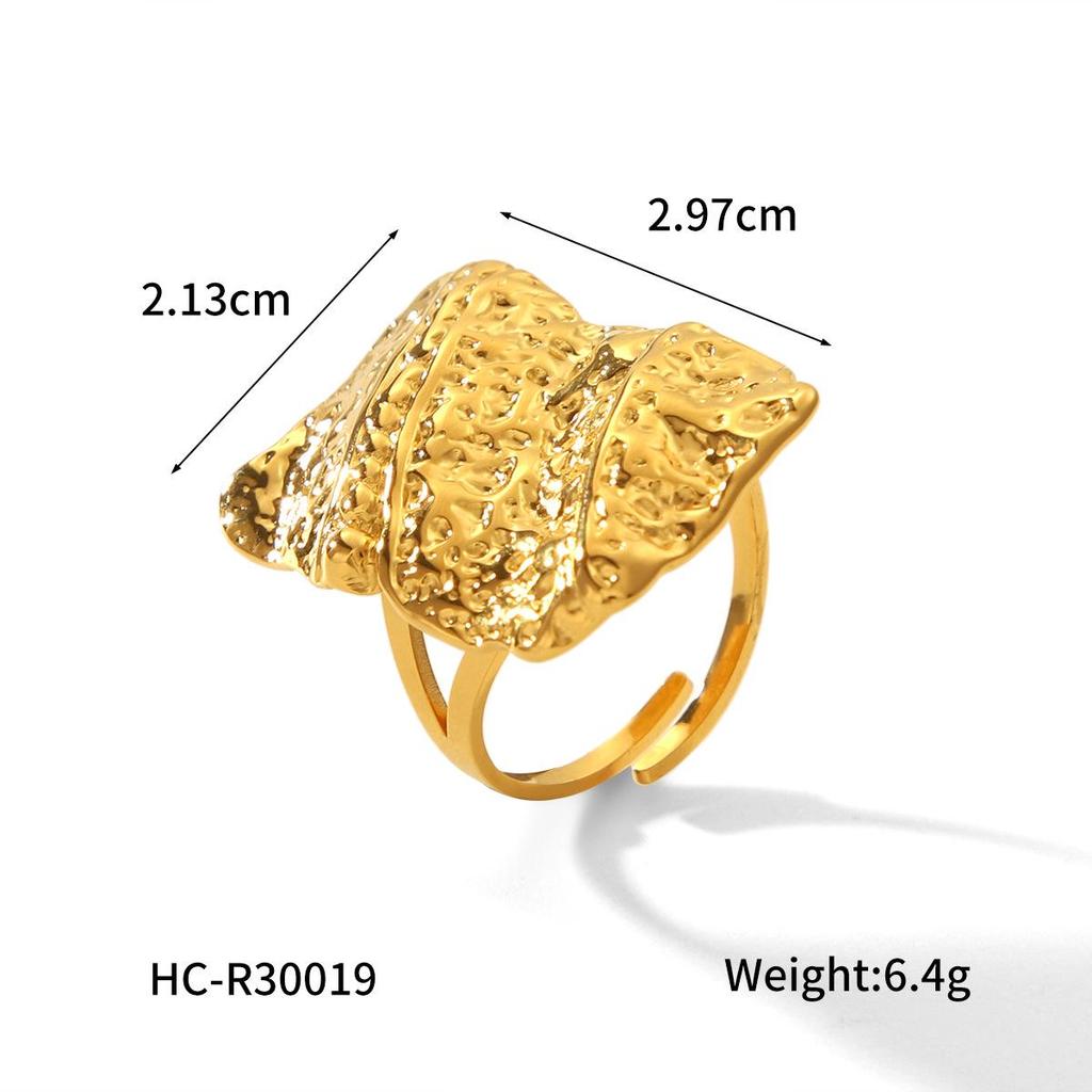 INS Hot Seller: 18K Gold Stainless Steel Hammered Ring - Women's Fashion Titanium Steel Ring, Versatile European & American Style.