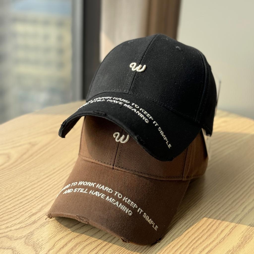 Korean-style Women's Cap with Embroidered Letters, Hard-brimmed Baseball Cap, Trendy and Versatile, Casual Student Cap, Suitable for Spring and