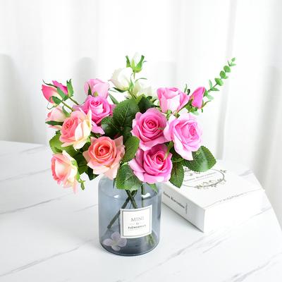 Deko & Wohnaccessoires – Künstliche Blumen & Kränze
