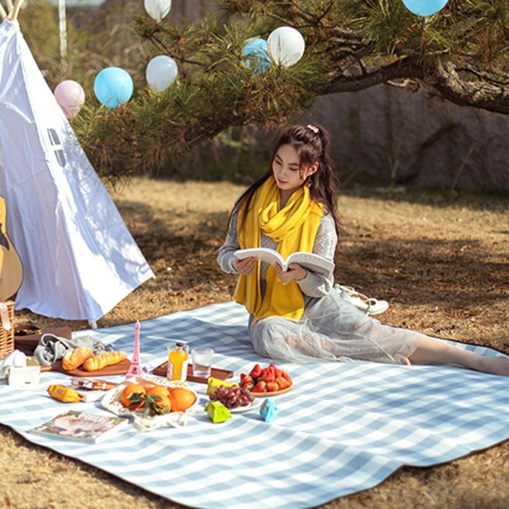Picnic Mats Thicken Outing Camping Beach Mat Leather Bandage Picnic Blankets Cloth Moisture-Proof for Outdoor Trekking Campiing