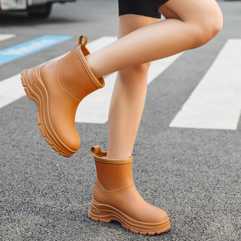 New rain shoes women's fashion outer wear platform rain boots short women's waterproof and non-slip water shoes in rainy days