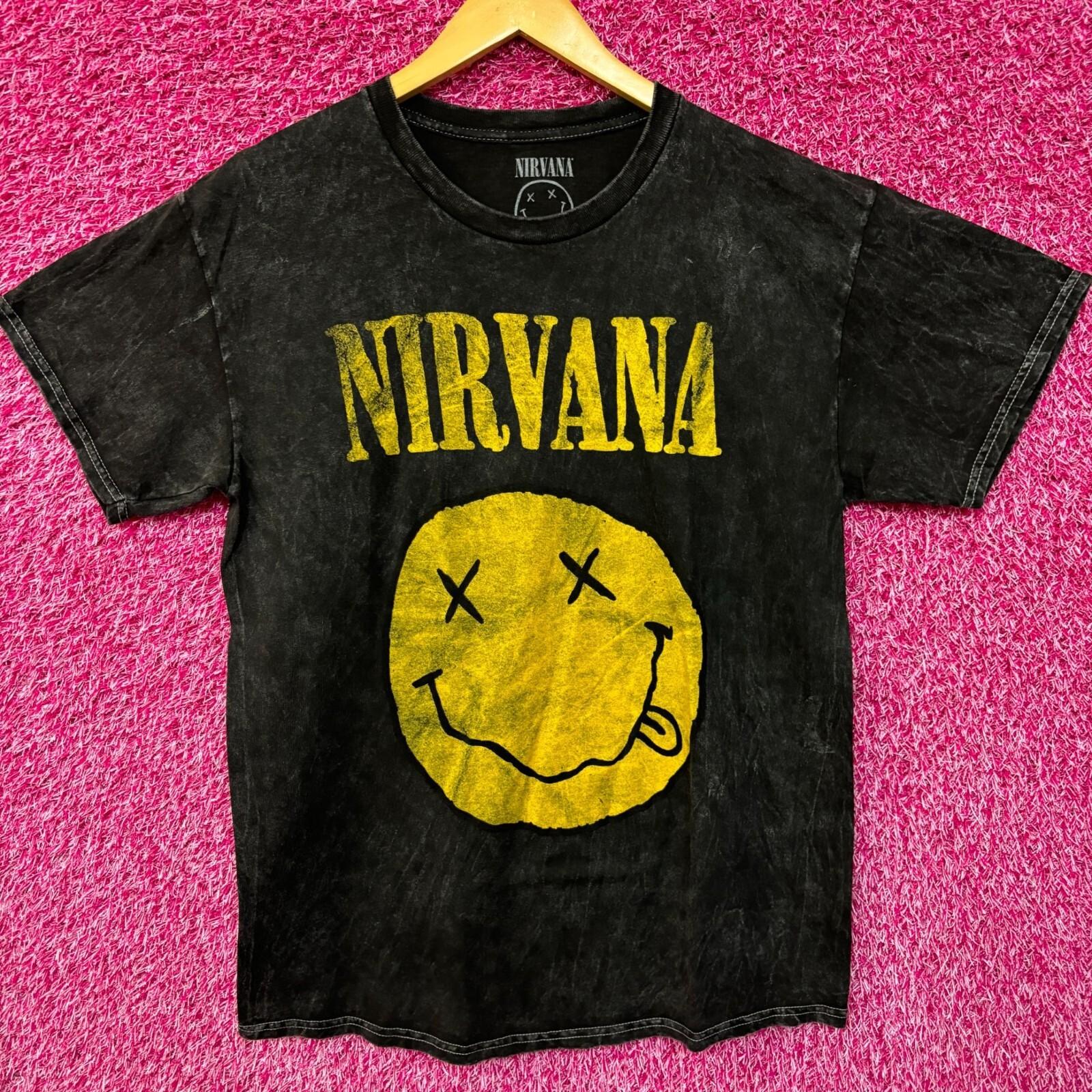 Nirvana Nevermind Smiley Face mineral wash grunge Tshirt size large S