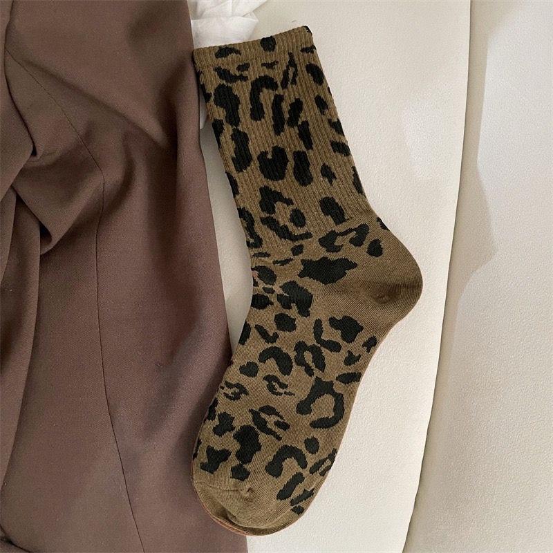 

Leopard Print Socks Autumn And Winter Season High Elastic Long Waist Mid-Tube Stacked Socks For Women A4