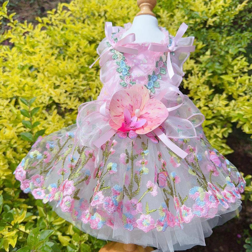 2026 Luxury Handmade Pet Dog Cats Clothes Fine Flower Embroidery Pink Blue Princess Dresses For Small Medium Dog Puppy Clothing