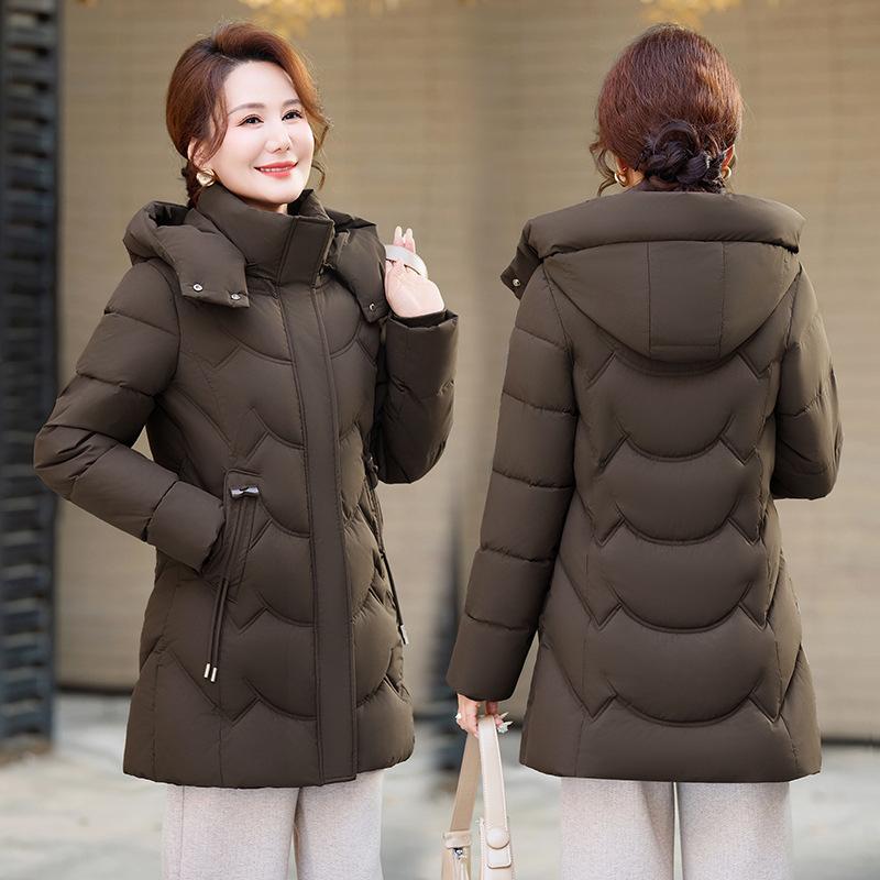 Middle-aged and elderly large-size cotton-padded clothes, women's medium and long hats, removable winter mother's clothing temperament, thickened cott