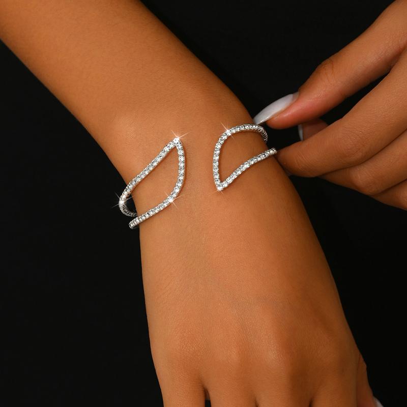 Hand Bracelet Jewelry - Fashionable Wristbands, Elastic Gemstone-Set Bracelets, Open-Ended Bracelets