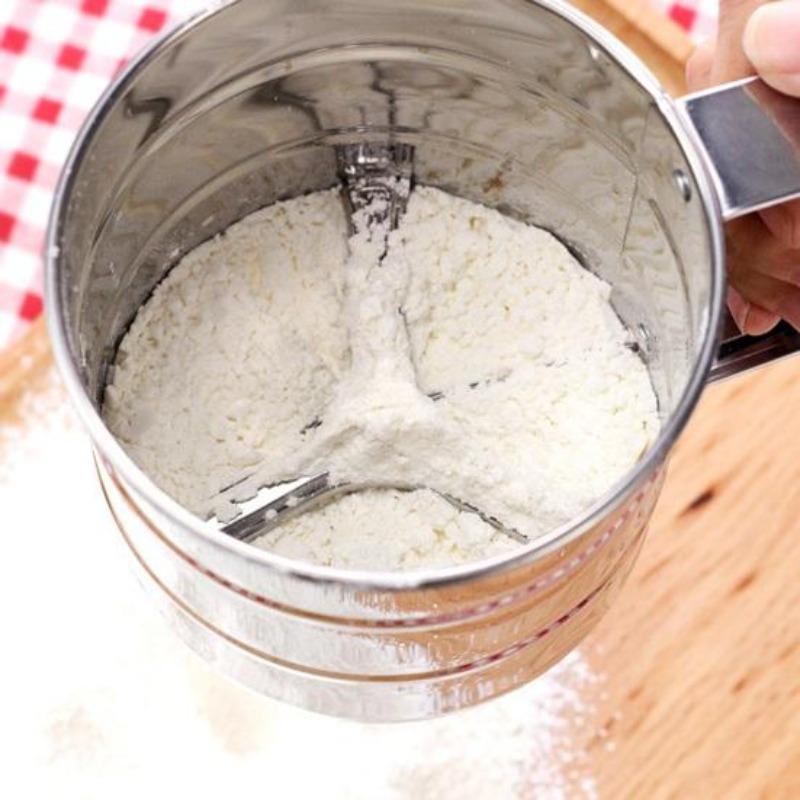 Handliches Mehl-Sieb Edelstahl Einfach zu bedienen Schnell Praktisch Rostfrei Kreatives Mehl-Sieb zum Backen
