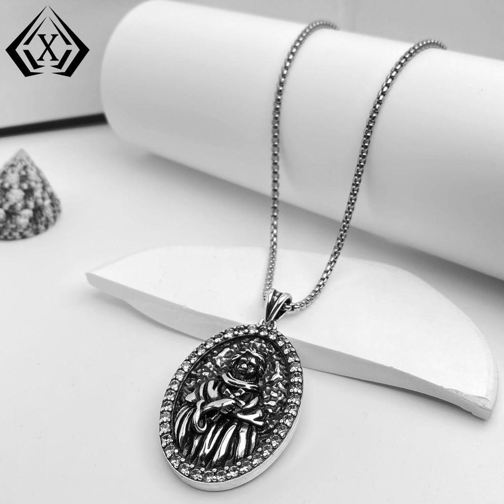 European & American Gothic Punk Pendant Niche Design Necklace