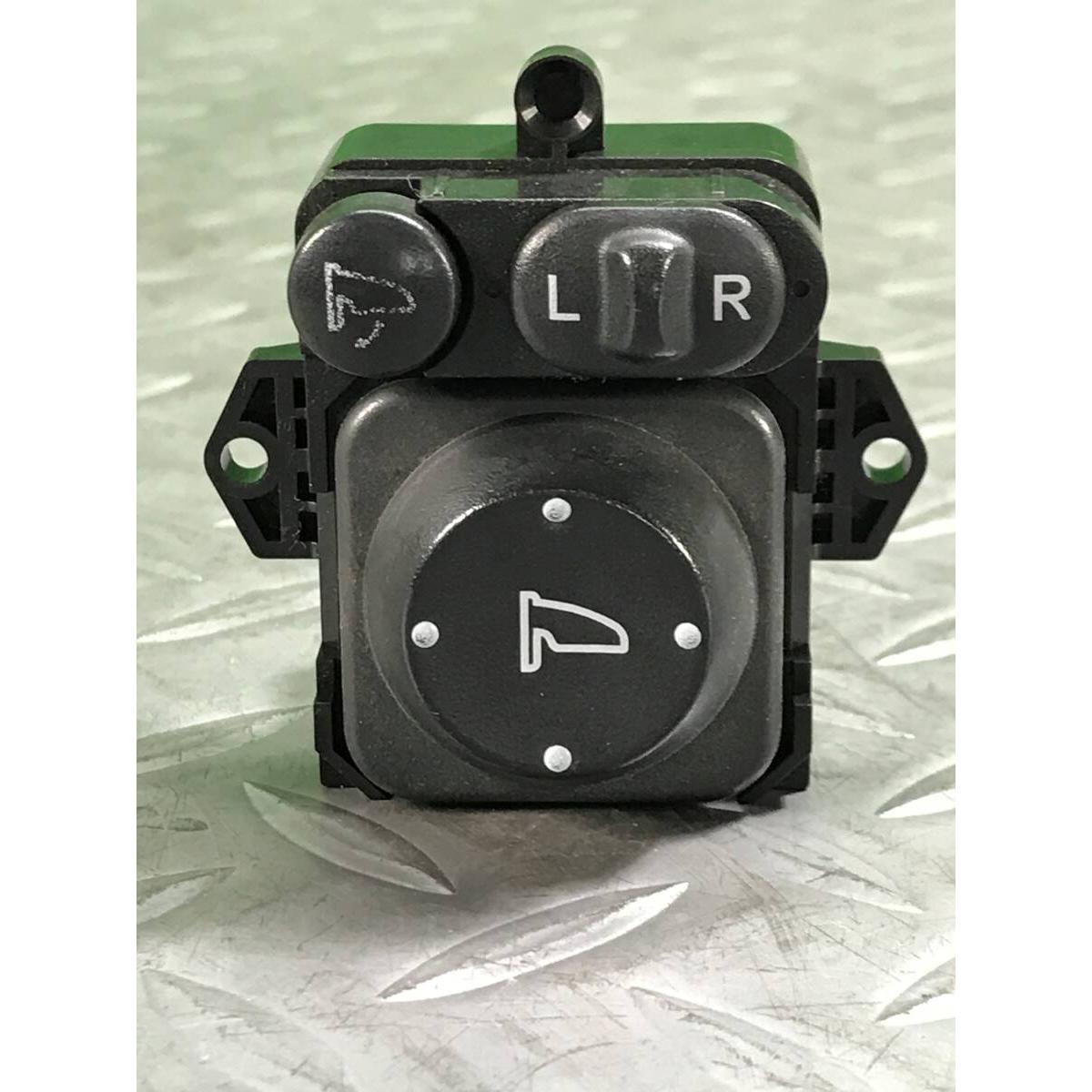 H25 Honda Fit Hybrid GP5 7AT Door Mirror Switch Side Mirror Switch D/M Length 5595
