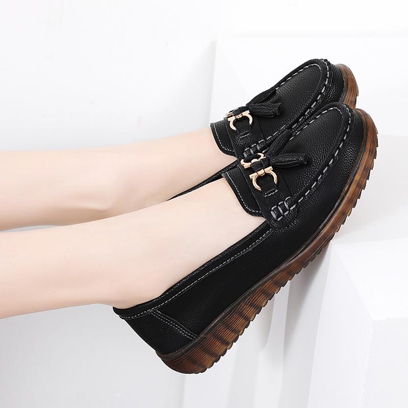 Versatile tassel leather soft-soled Doudou shoes medium old mother shoes non-slip pregnant women's single shoes