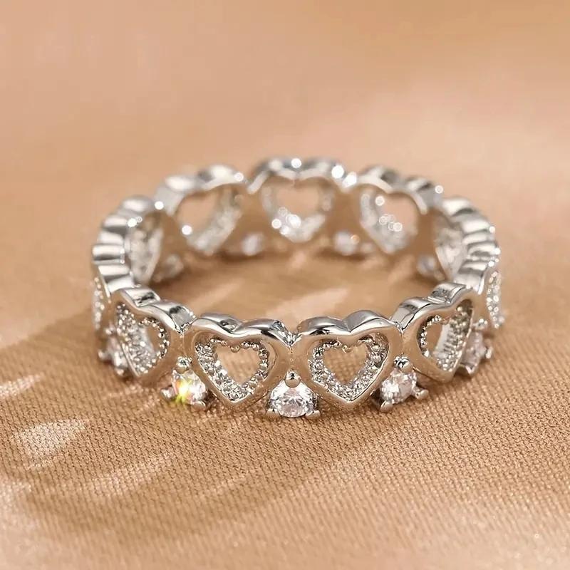 CAOSHI Sweet Romantic Rings for Women Hollow Out Heart Shaped Design Engagement Ceremony Accessories Versatile Finger Jewelry
