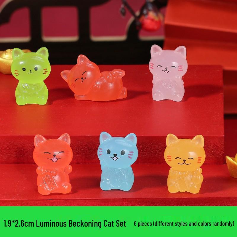 In Stock Hot-Selling Panda Doll Resin Craft Ornament for Micro Landscape Decor