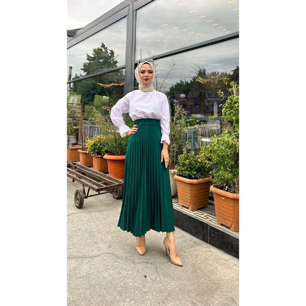 Model evazat plisat, (marimi Sml-xl---36-48), Fusta neagră din crep Skuba