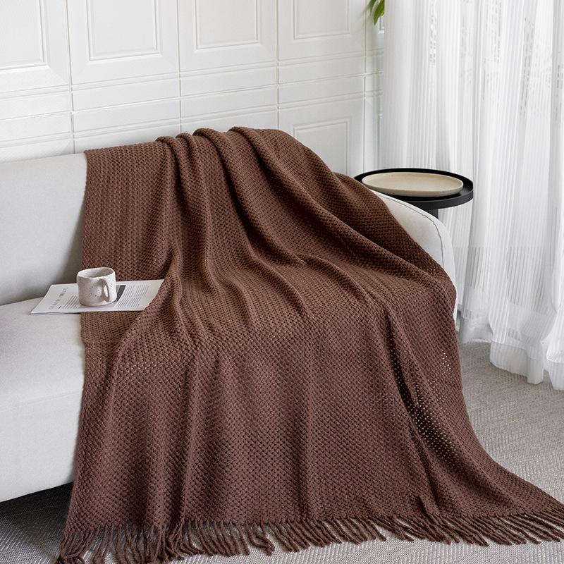 Hollow Grid Knit Blanket – Spring & Summer Wool Cover for Sofa, Office, or Bed.