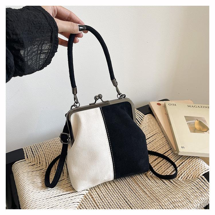 Borsa a Mano Retro Opaca di Grande Capacità con Chiusura a Bacio in Pelle PU Borsa a Tracolla con Chiusura a Clip Borsa a Mano Corta Borsa a Spalla Shopping