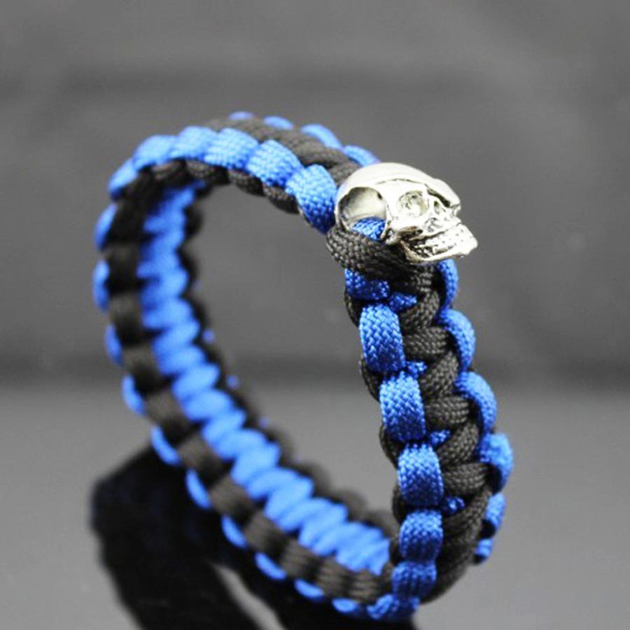 Braccialetti Bangle di Sopravvivenza in Paracord da Esterno Uomo Tono Argento Braccialetto da Polso con Corda Teschio Campeggio Escursionismo Braccialetto con Fibbia di Emergenza Gioielli