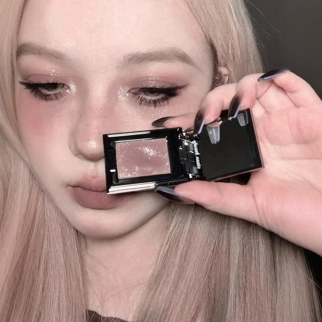 Retro Rich Chocolate-Colored Wave-Patterned Single-Color Eyeshadow Palette, Multi-Use Cream for Smoky Makeup with Intense Sparkle