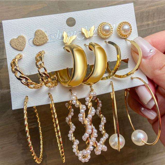 IF ME Fashion Butterfly Gold Earring Set Retro Pearl Pendant Stud Earrings Women Jewelry Accessories