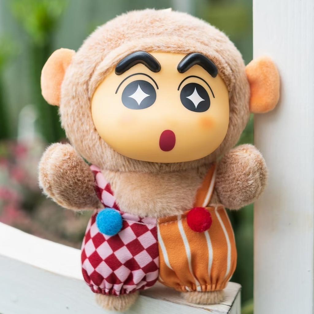 52toys Crayon Shin-Chan Big Tail Vinyl Face Plush Blind Box Children Cute Gift Backpack Pendant Handmade Jewelry Doll Figurine