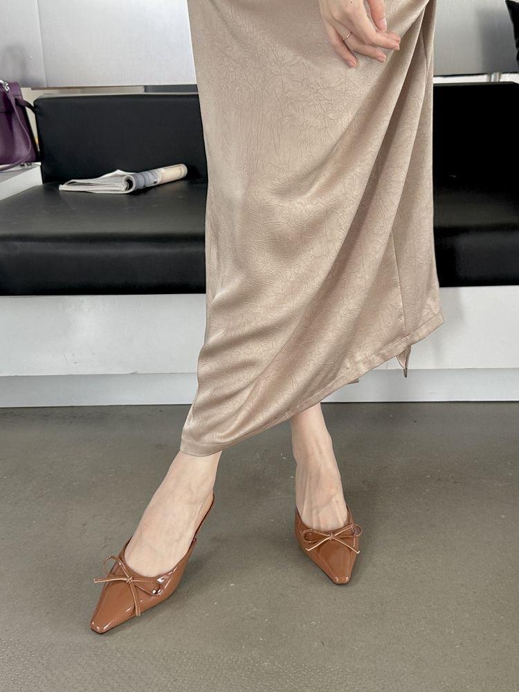 

Летом 2025 года новые туфли Muller на среднем каблуке с бантом, полутапочки-мешки, женские туфли большого размера на высоком каблуке, классные тапочки 42 коричневый