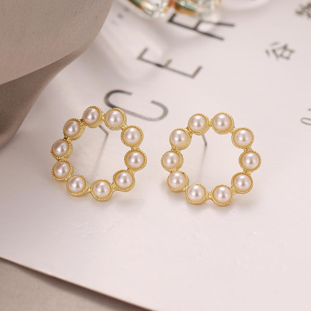 Simple Creative Exaggerated Pineapple Love Heart-shaped Geometric Chain Earrings Women Personality Geometric Girl Earrings