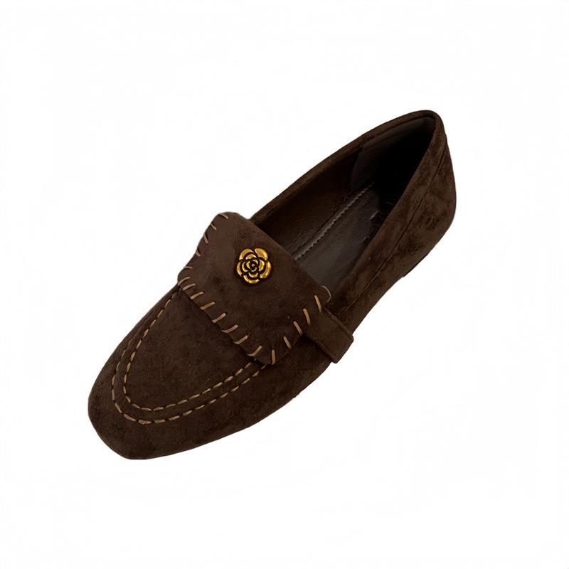 2025 Herbst neue Retro-Kamelie One-Pedal Loafer Damen Old Money Wind Weichsohlen Doudou Schuhe Flache Einzelne Schuhe