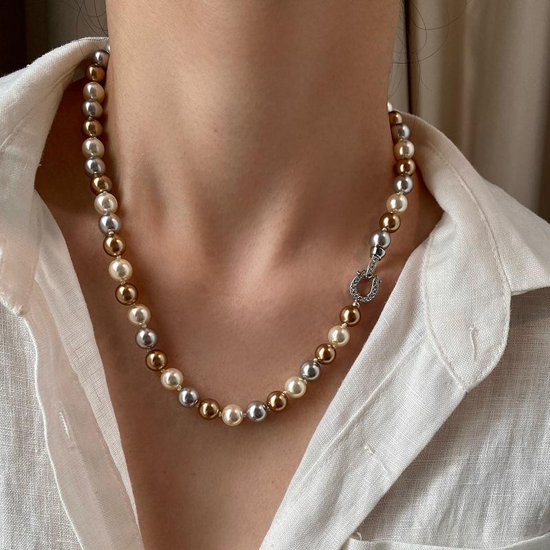 Shijia Pearl Maillard Style French Retro Light Luxury Mixed Color Pearl Necklace Full Of Diamonds Horseshoe Buckle Collarbone Chain Women
