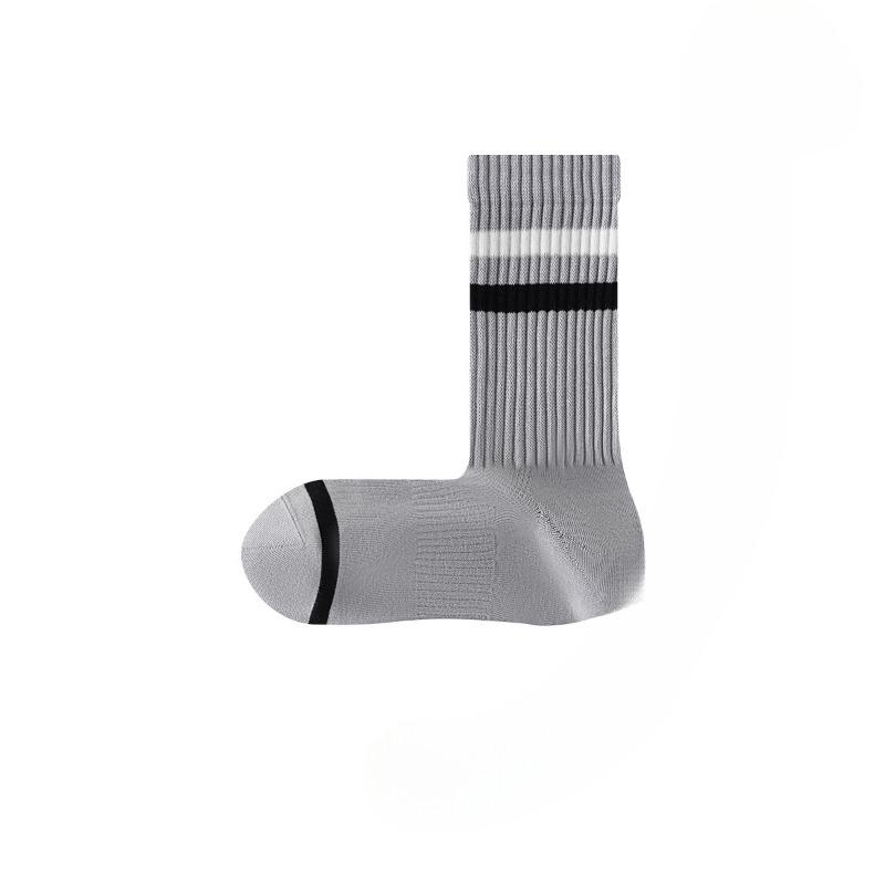 Men Spring and Autumn Parallel Bar Antibacterial Deodorant Comfortable Boneless Cotton Socks