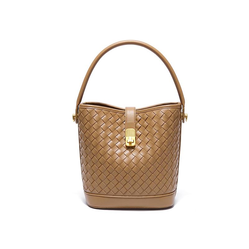 Summer Bucket Bag, Fashionable, Casual and Versatile, Hand-woven Bag, Commuting Large-capacity Hand Bag, Shoulder Crossbody Bag