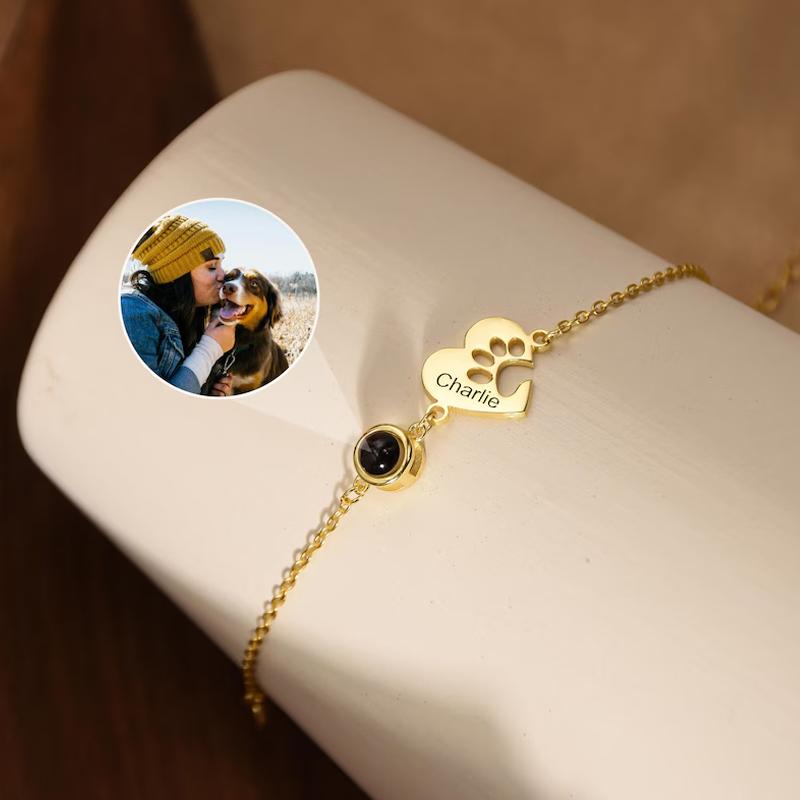 Custom Photo Projection Name Bracelets Personalized Picture Dog Cat Paw Charm Custom Name Text Pet Jewelry Gifts for Women