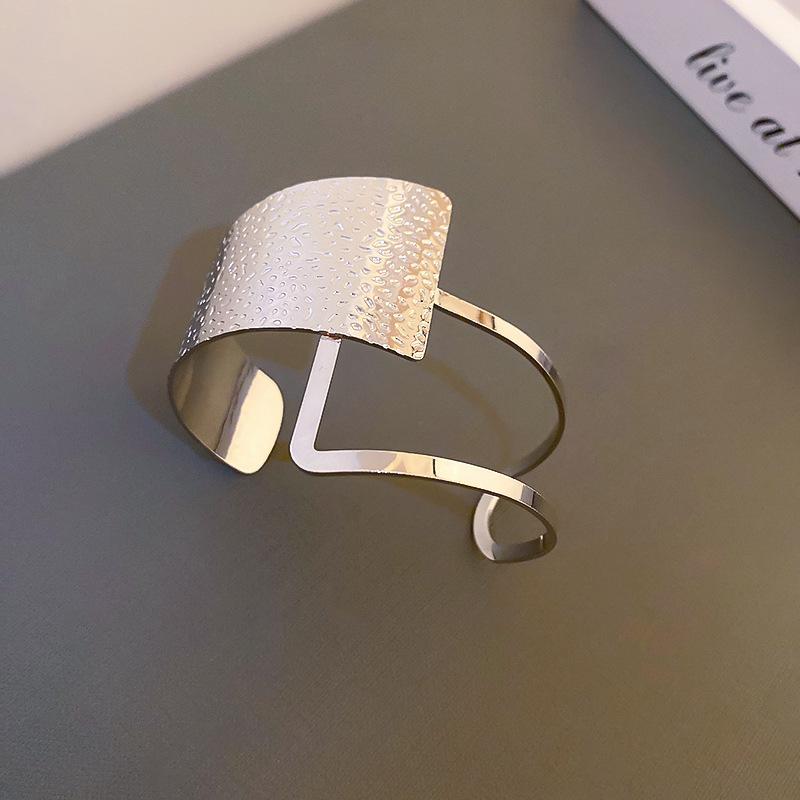 Minimalist Double-Layer Hollow Armlet: European & American Style, Exaggerated & Fashionable High-End Bracelet