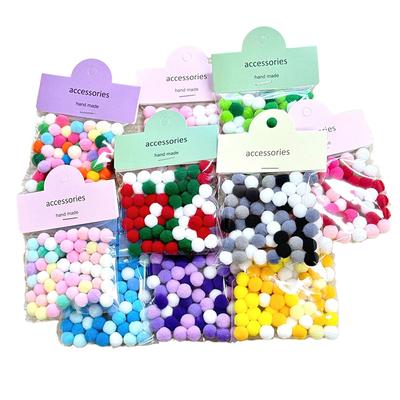 50 Stück Macaron Pompon Flauschige Kugeln 1 cm Bunte Pompons Weiche Fellkugeln Handgemachte Bastelbedarf DIY Dekorationszubehör