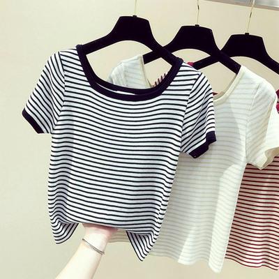 Oberteile – T-Shirts