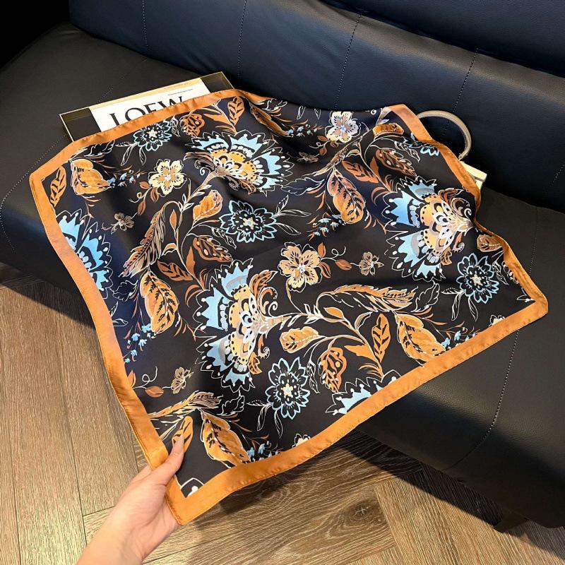 Fashion Black and White Printing Temperament Square Scarf Imitation Silk Korean Version Decorative Scarf Scarf Professional Decorative Shawl Silk Scar
