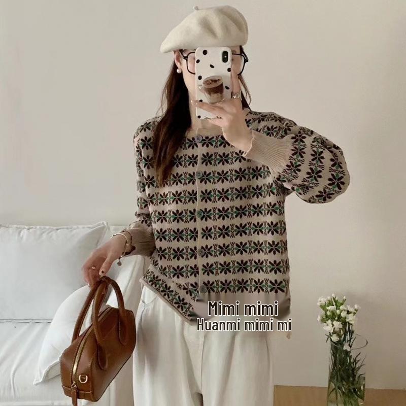 Women's Retro Floral Jacquard Cardigan Sweater - Vintage Loose Knitwear for Spring & Autumn 2025