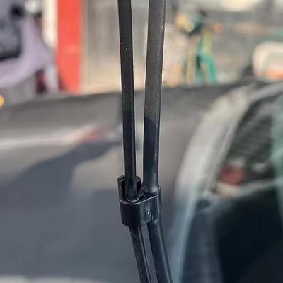 Spona pro hadičku ostřikovače raménka stěrače pro Peugeot 3008 (P84) 5008 (P87) Sponka hadičky ostřikovače stěrače Část příslušenství auta