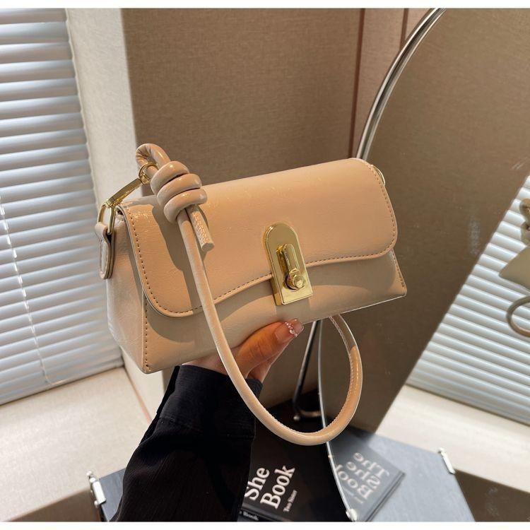 IELGY Retro All-Match Trendy Fashion Casual One-Shoulder Messenger Ladies Small Square Bag