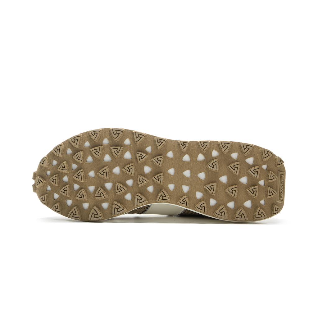 Li Ning Light Boat Reflective Trendy Sports Durable Non-Slip Low-Top Casual Shoes Unisex Casual Shoes Khaki AZGV055-1