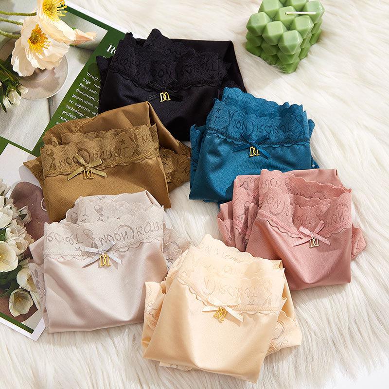 Plus Size Women's Summer Hollow Lace Traceless Comfortable Skin Friendly Hip Lift Breathable High Waist Panties
