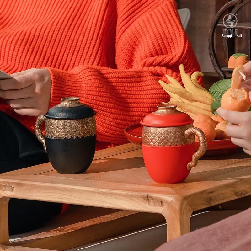 

Wanqiantang Year of the Dragon Ceramic Master Teacup