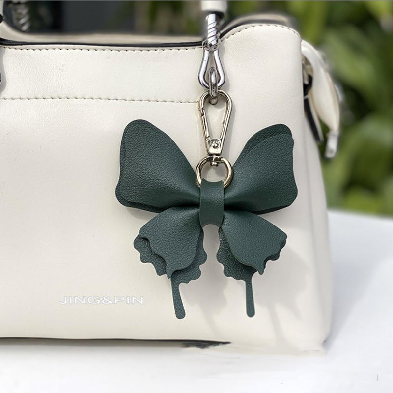 Cute Keychain White Purple Butterfly Flower Insects Car Key Ring Key Chains For Women Men Souvenir Gift Jewelry Bag Accessories