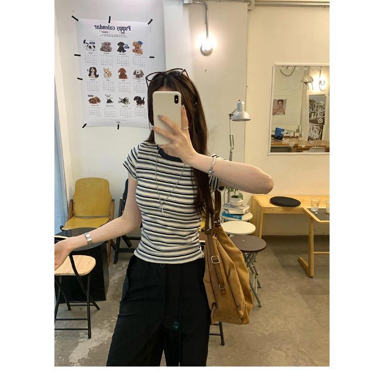 Contrasting striped babes front shoulder short-sleeved T-shirt women's summer design sense niche chic Korean slim-fit short top